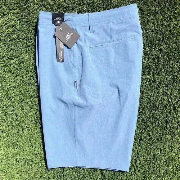 O’NEILL Blue Hybrid Relaxed Fit Below The Knee Shorts | Waist 38 - Picture 4 of 7
